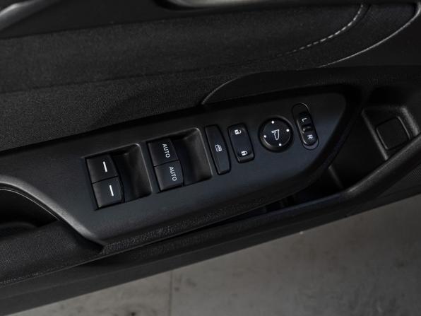 Honda Civic X Рестайлинг с пробегом 2021 года, цена 2 129 000 рублей, 69778 км, хэтчбек, Автокод Объявления