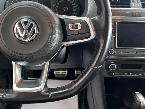 Volkswagen Polo V Рестайлинг с пробегом 2018 года, цена 1 345 000 рублей, 110742 км, седан, Автокод Объявления