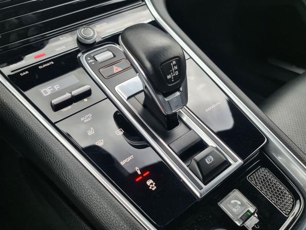 Porsche Panamera II Рестайлинг с пробегом 2021 года, цена 11 900 000 рублей, 69908 км, лифтбек, Автокод Объявления