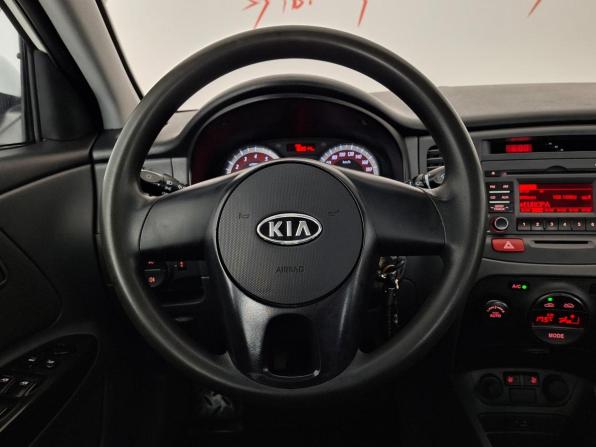 Kia Rio II Рестайлинг с пробегом 2011 года, цена 365 000 рублей, 163314 км, седан, Автокод Объявления