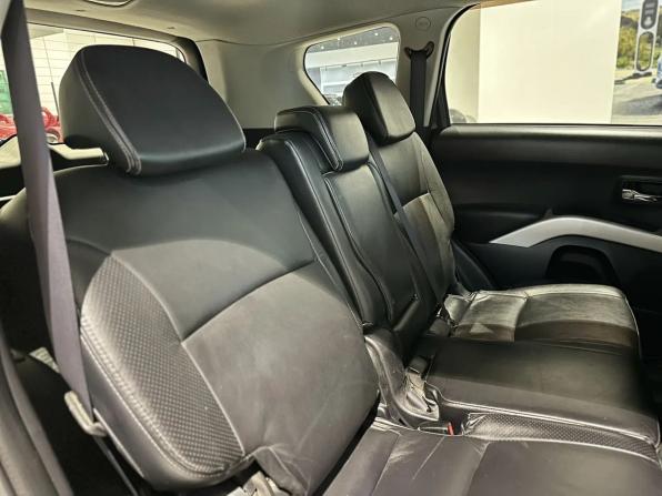 Mitsubishi Outlander II с пробегом 2007 года, цена 1 100 000 рублей, 181000 км, внедорожник, Автокод Объявления