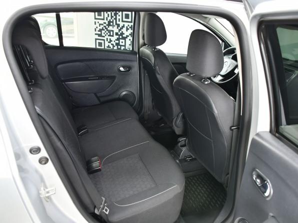 Renault Sandero II с пробегом 2015 года, цена 967 000 рублей, 94623 км, хэтчбек, Автокод Объявления