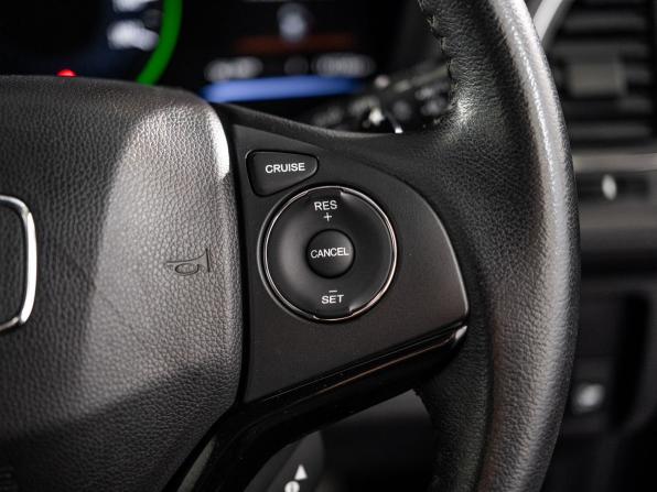 Honda Vezel I с пробегом 2014 года, цена 1 430 500 рублей, 147136 км, внедорожник, Автокод Объявления
