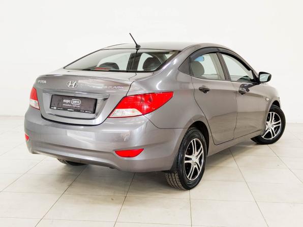 Hyundai Solaris I с пробегом 2011 года, цена 590 000 рублей, 323198 км, седан, Автокод Объявления