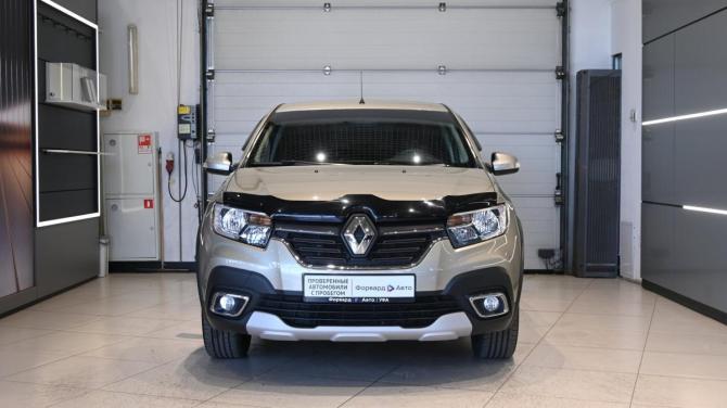 Renault Logan II Рестайлинг с пробегом 2021 года, цена 1 385 000 рублей, 33422 км, седан, Автокод Объявления