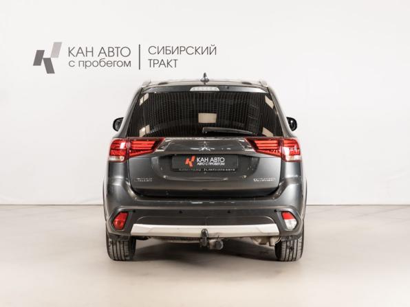 Mitsubishi Outlander III Рестайлинг 3 с пробегом 2018 года, цена 2 089 658 рублей, 125173 км, внедорожник, Автокод Объявления