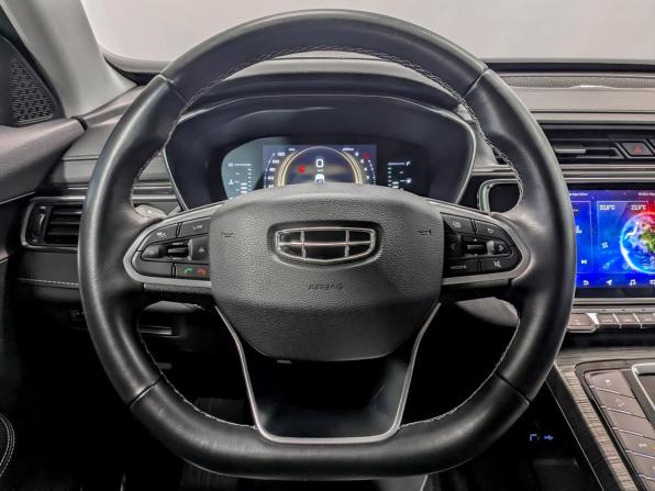 Geely Atlas Pro с пробегом 2023 года, цена 2 060 000 рублей, 46872 км, внедорожник, Автокод Объявления
