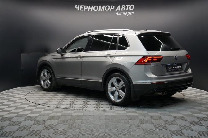 Volkswagen Tiguan II с пробегом 2017 года, цена 2 590 000 рублей, 183840 км, внедорожник, Автокод Объявления