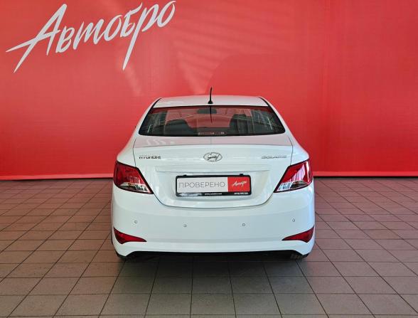 Hyundai Solaris I Рестайлинг с пробегом 2014 года, цена 1 025 000 рублей, 124144 км, седан, Автокод Объявления
