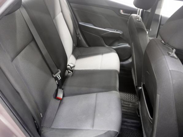 Hyundai Solaris II с пробегом 2017 года, цена 1 265 000 рублей, 110231 км, седан, Автокод Объявления