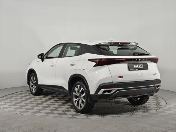 Omoda C5 I Рестайлинг с пробегом 2024 года, цена 1 799 000 рублей, 10320 км, внедорожник, Автокод Объявления