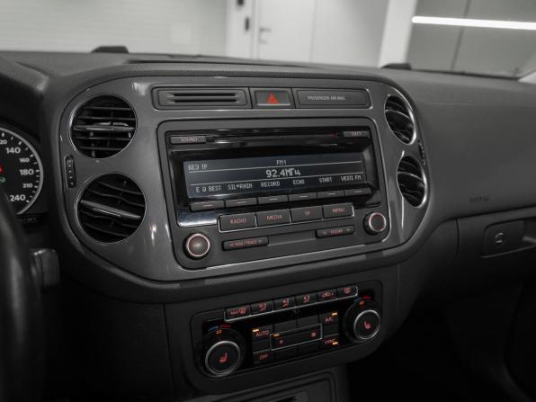 Volkswagen Tiguan I Рестайлинг с пробегом 2013 года, цена 1 495 000 рублей, 72017 км, внедорожник, Автокод Объявления