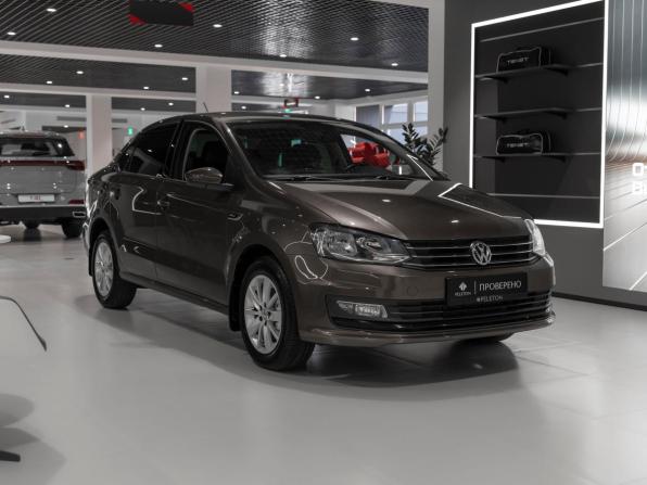 Volkswagen Polo V Рестайлинг с пробегом 2019 года, цена 1 420 000 рублей, 91946 км, седан, Автокод Объявления