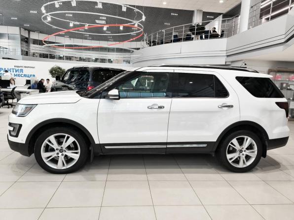 Ford Explorer V Рестайлинг с пробегом 2016 года, цена 2 890 000 рублей, 123000 км, внедорожник, Автокод Объявления