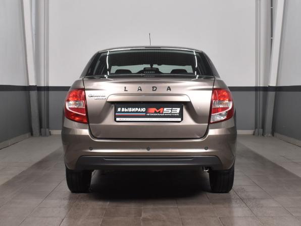 Lada (ВАЗ) Granta I Рестайлинг с пробегом 2024 года, цена 899 995 рублей, 34641 км, седан, Автокод Объявления