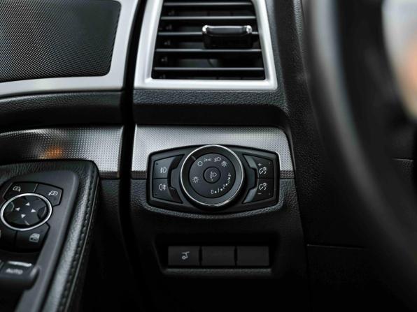 Ford Explorer V с пробегом 2014 года, цена 1 928 000 рублей, 108038 км, внедорожник, Автокод Объявления