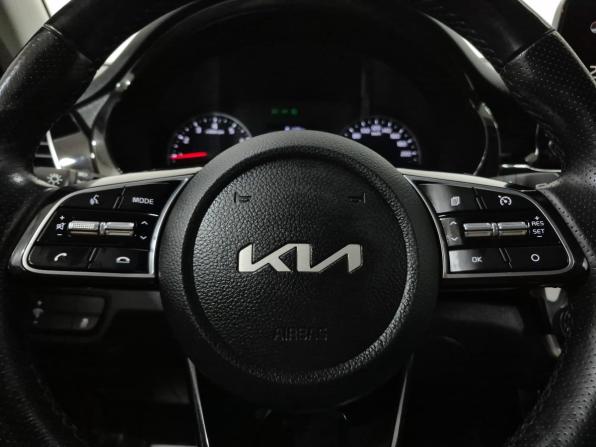 Kia Seltos I с пробегом 2022 года, цена 2 315 000 рублей, 44416 км, внедорожник, Автокод Объявления