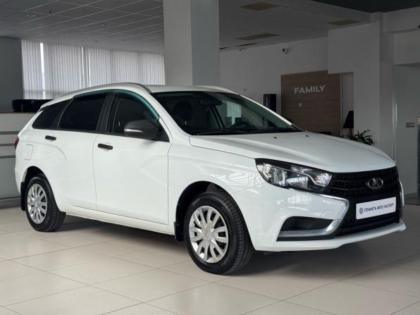 Lada (ВАЗ) Vesta I с пробегом 2020 года, цена 1 110 000 рублей, 42117 км, универсал, Автокод Объявления
