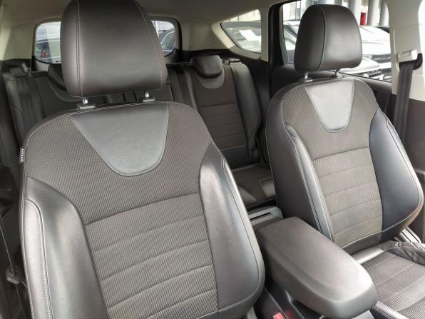 Ford Kuga II с пробегом 2015 года, цена 1 299 000 рублей, 183799 км, внедорожник, Автокод Объявления