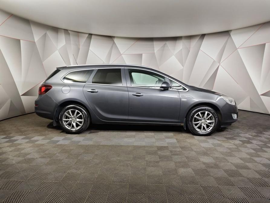 Opel Astra J Москва  - изображение 6