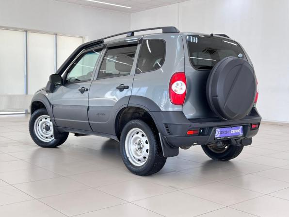 Chevrolet Niva I Рестайлинг с пробегом 2019 года, цена 830 000 рублей, 100095 км, внедорожник, Автокод Объявления