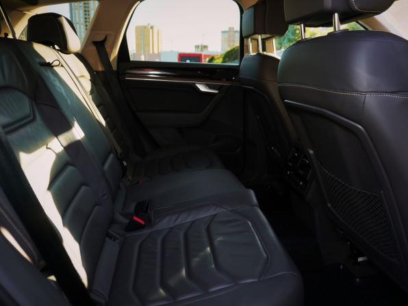Volkswagen Touareg III с пробегом 2018 года, цена 3 999 500 рублей, 62745 км, внедорожник, Автокод Объявления