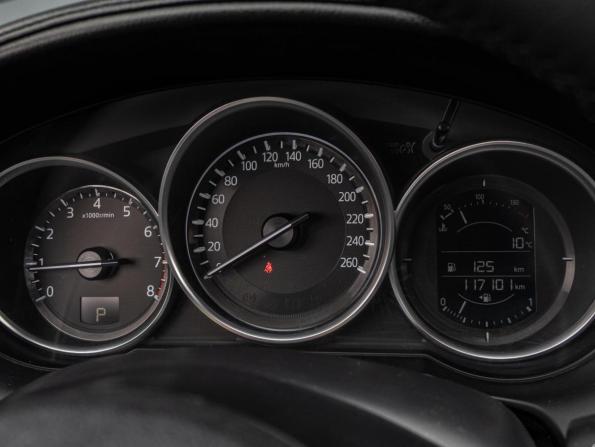 Mazda 6 III (GJ) Рестайлинг с пробегом 2017 года, цена 1 900 000 рублей, 117101 км, седан, Автокод Объявления