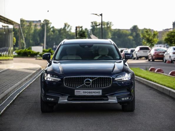 Volvo V90 Cross Country I с пробегом 2017 года, цена 3 206 000 рублей, 137989 км, универсал, Автокод Объявления