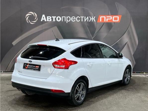 Ford Focus III Рестайлинг с пробегом 2017 года, цена 830 000 рублей, 214436 км, хэтчбек, Автокод Объявления