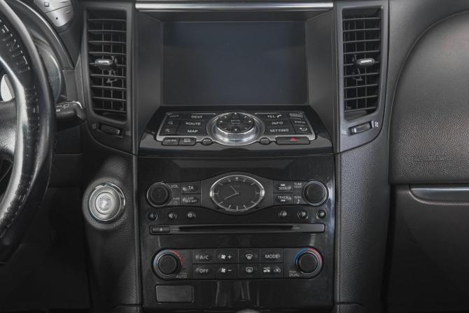 Infiniti QX70 с пробегом 2015 года, цена 2 849 000 рублей, 189000 км, внедорожник, Автокод Объявления