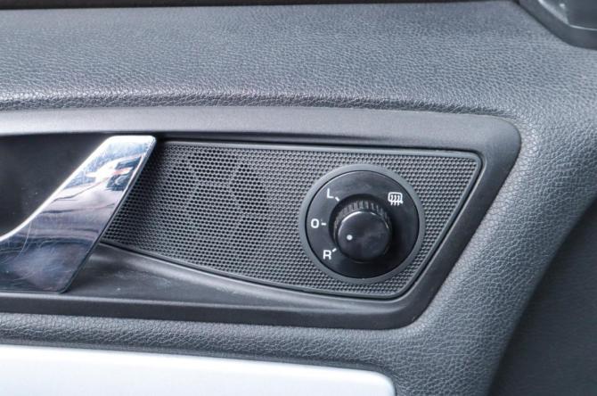 Skoda Octavia II (A5) Рестайлинг с пробегом 2011 года, цена 699 000 рублей, 340000 км, лифтбек, Автокод Объявления