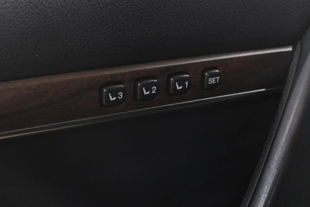 Toyota Land Cruiser 200 Series Рестайлинг 2 Новокузнецк  - изображение 35