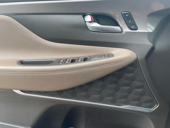 Hyundai Santa Fe IV с пробегом 2019 года, цена 3 333 000 рублей, 86882 км, внедорожник, Автокод Объявления