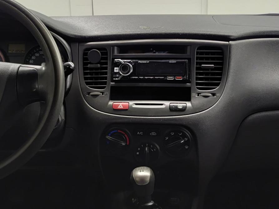 Kia Rio II Казань  - изображение 18