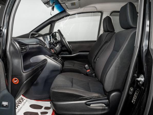 Toyota Noah III (R80) с пробегом 2014 года, цена 1 620 000 рублей, 249390 км, минивэн, Автокод Объявления