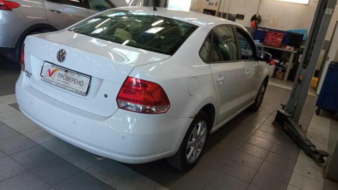 Volkswagen Polo V с пробегом 2014 года, цена 625 000 рублей, 233695 км, седан, Автокод Объявления