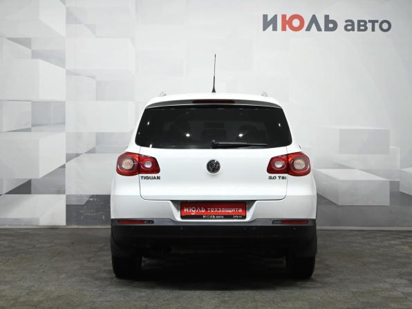 Volkswagen Tiguan I с пробегом 2010 года, цена 1 050 000 рублей, 284647 км, внедорожник, Автокод Объявления