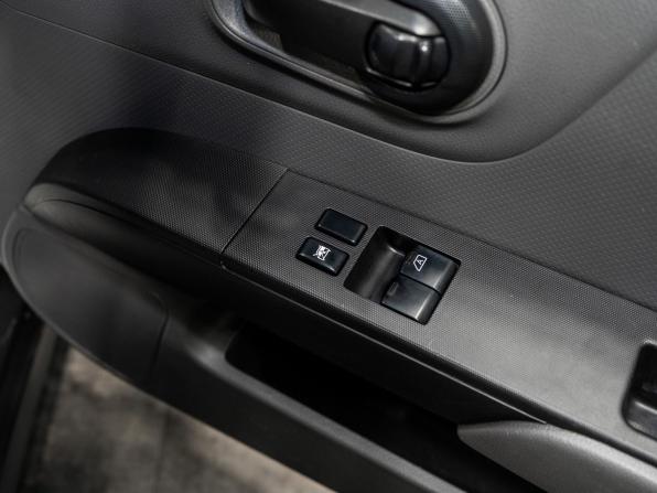 Nissan AD III Рестайлинг с пробегом 2018 года, цена 775 000 рублей, 183478 км, универсал, Автокод Объявления