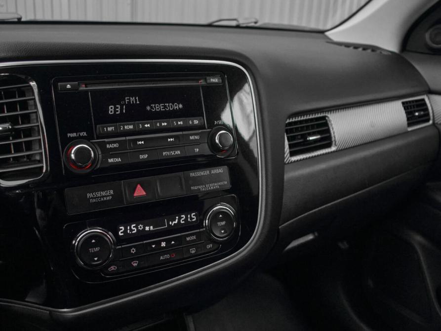 Mitsubishi Outlander III Рестайлинг 2 Екатеринбург  - изображение 16