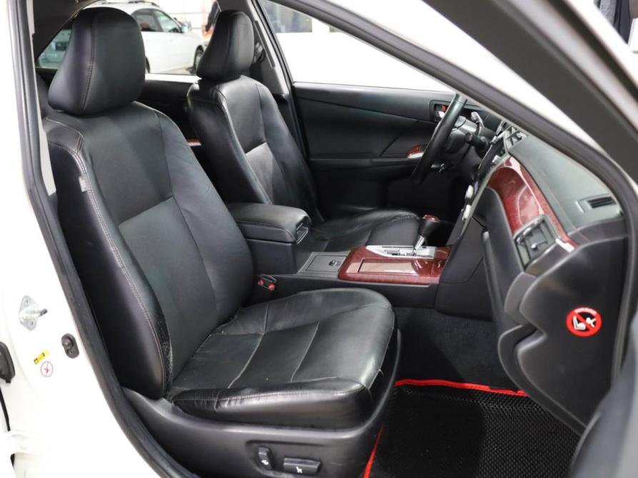 Toyota Camry VII (XV50) Ростов-на-Дону  - изображение 8