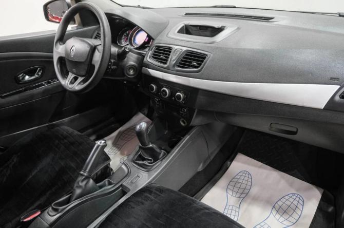 Renault Megane III Рестайлинг с пробегом 2013 года, цена 599 000 рублей, 194000 км, хэтчбек, Автокод Объявления