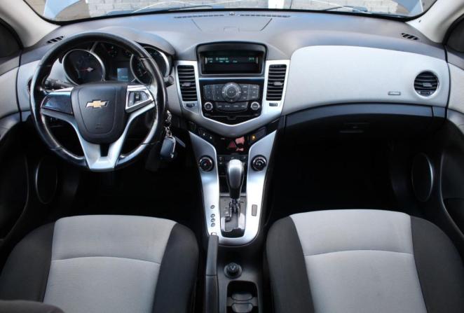 Chevrolet Cruze I Рестайлинг с пробегом 2012 года, цена 620 000 рублей, 233552 км, седан, Автокод Объявления