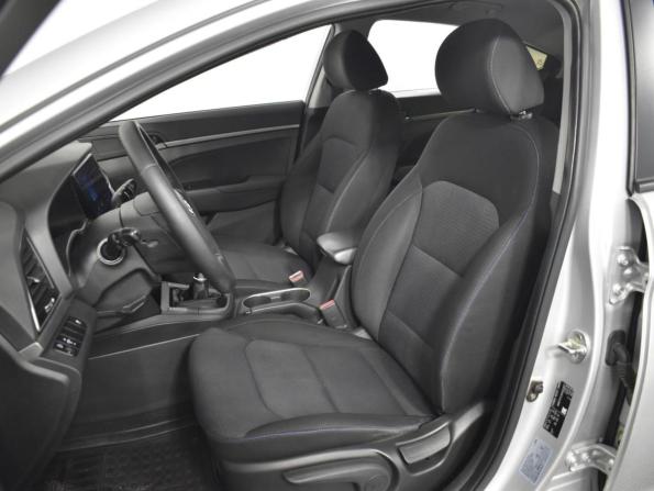 Hyundai Elantra VI (AD) с пробегом 2017 года, цена 1 245 000 рублей, 188375 км, седан, Автокод Объявления