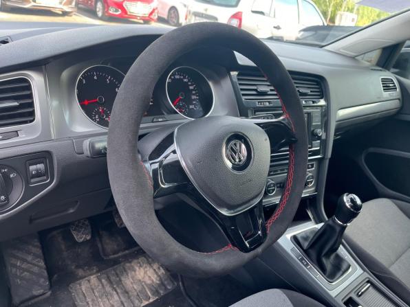 Volkswagen Golf VII с пробегом 2014 года, цена 1 180 000 рублей, 146133 км, хэтчбек, Автокод Объявления
