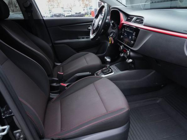 Kia Rio IV Рестайлинг с пробегом 2022 года, цена 1 525 000 рублей, 133665 км, хэтчбек, Автокод Объявления