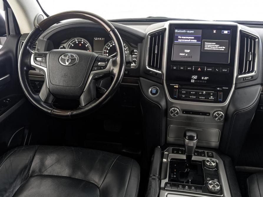 Toyota Land Cruiser 200 Series Рестайлинг 2 Москва  - изображение 28