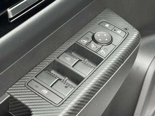 Mitsubishi L200 VI с пробегом 2025 года, цена 5 110 000 рублей, 10 км, пикап, Автокод Объявления