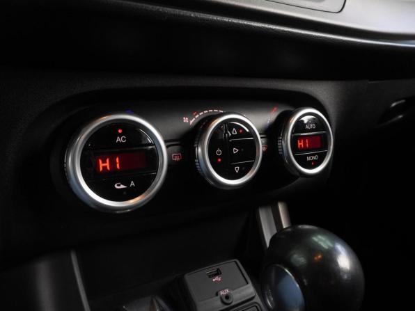 Alfa Romeo Giulietta III с пробегом 2014 года, цена 1 096 000 рублей, 142371 км, хэтчбек, Автокод Объявления