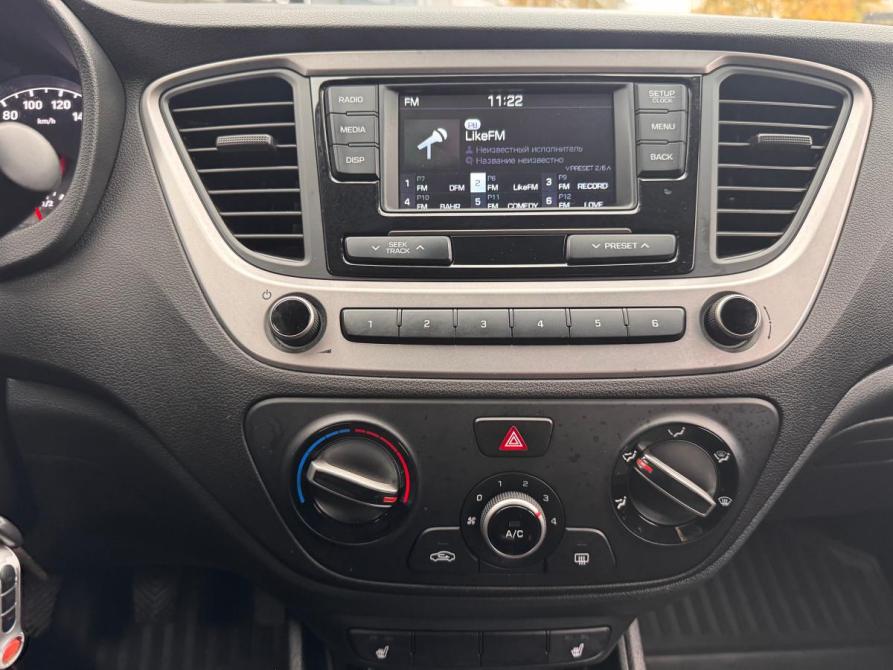 Hyundai Solaris II Санкт-Петербург  - изображение 10
