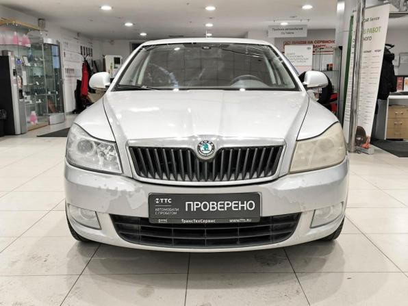 Skoda Octavia II (A5) Рестайлинг с пробегом 2012 года, цена 580 000 рублей, 255122 км, лифтбек, Автокод Объявления